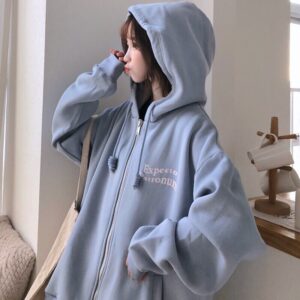 áo sweater có phải là áo khoác không